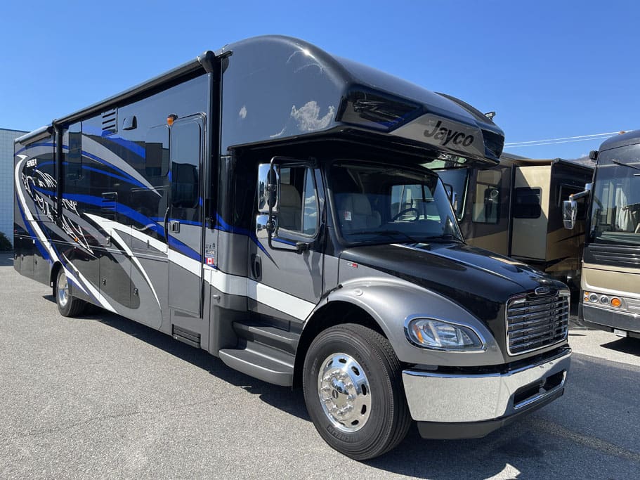 Class C Motorhomes for Sale BC - Midtown RV Dealership